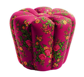 floral shaped round pouf